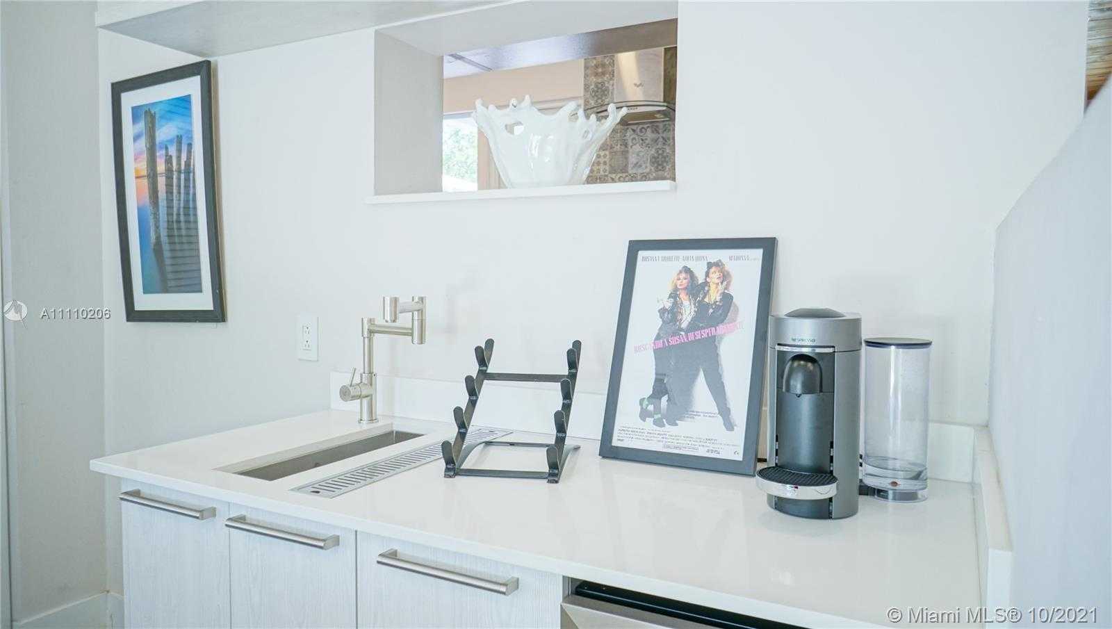 Small Image of 1415 NORTH WEST 4TH AVE, Fort Lauderdale Number 11