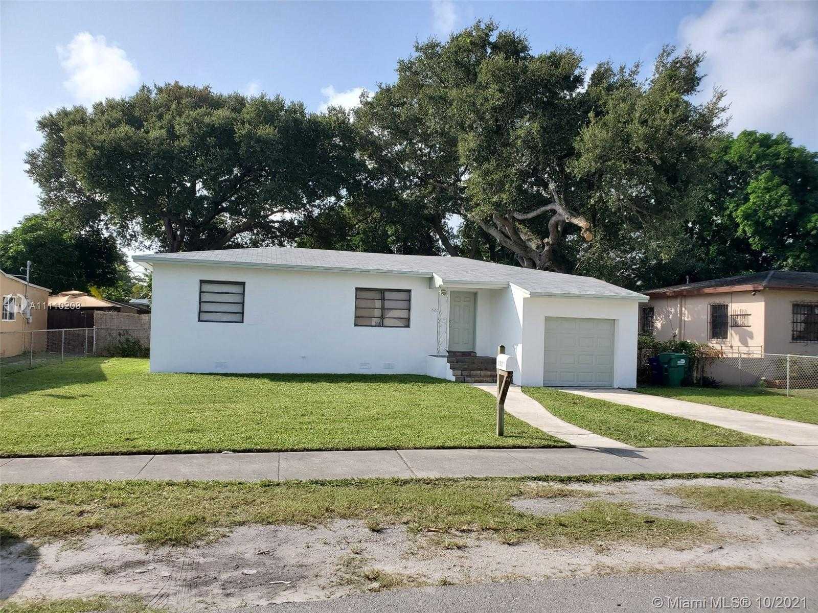 Small Image of 1520 NORTH EAST 150TH ST, Miami Number 2