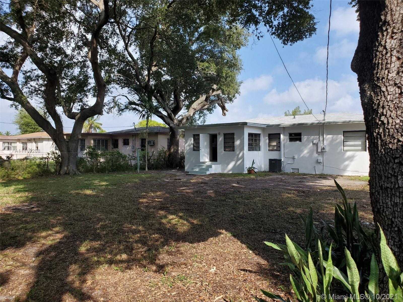 Small Image of 1520 NORTH EAST 150TH ST, Miami Number 29