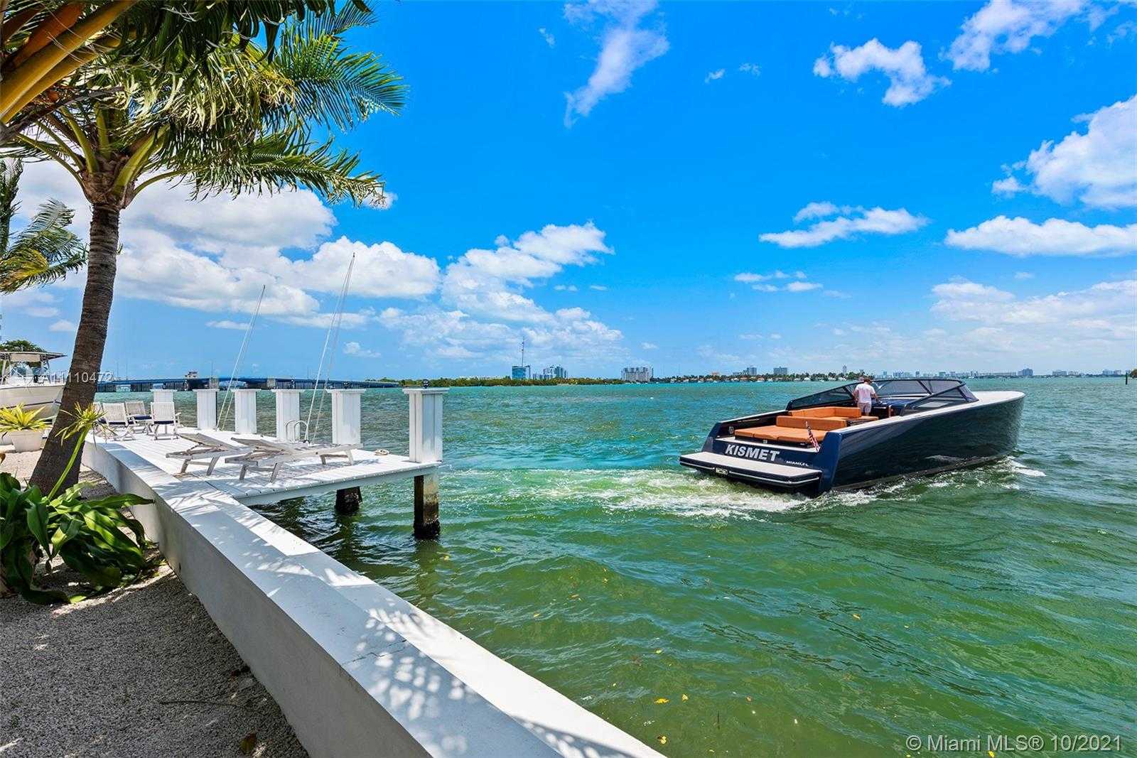 Small Image of 1161 BELLE MEADE ISLAND DR, Miami Number 10