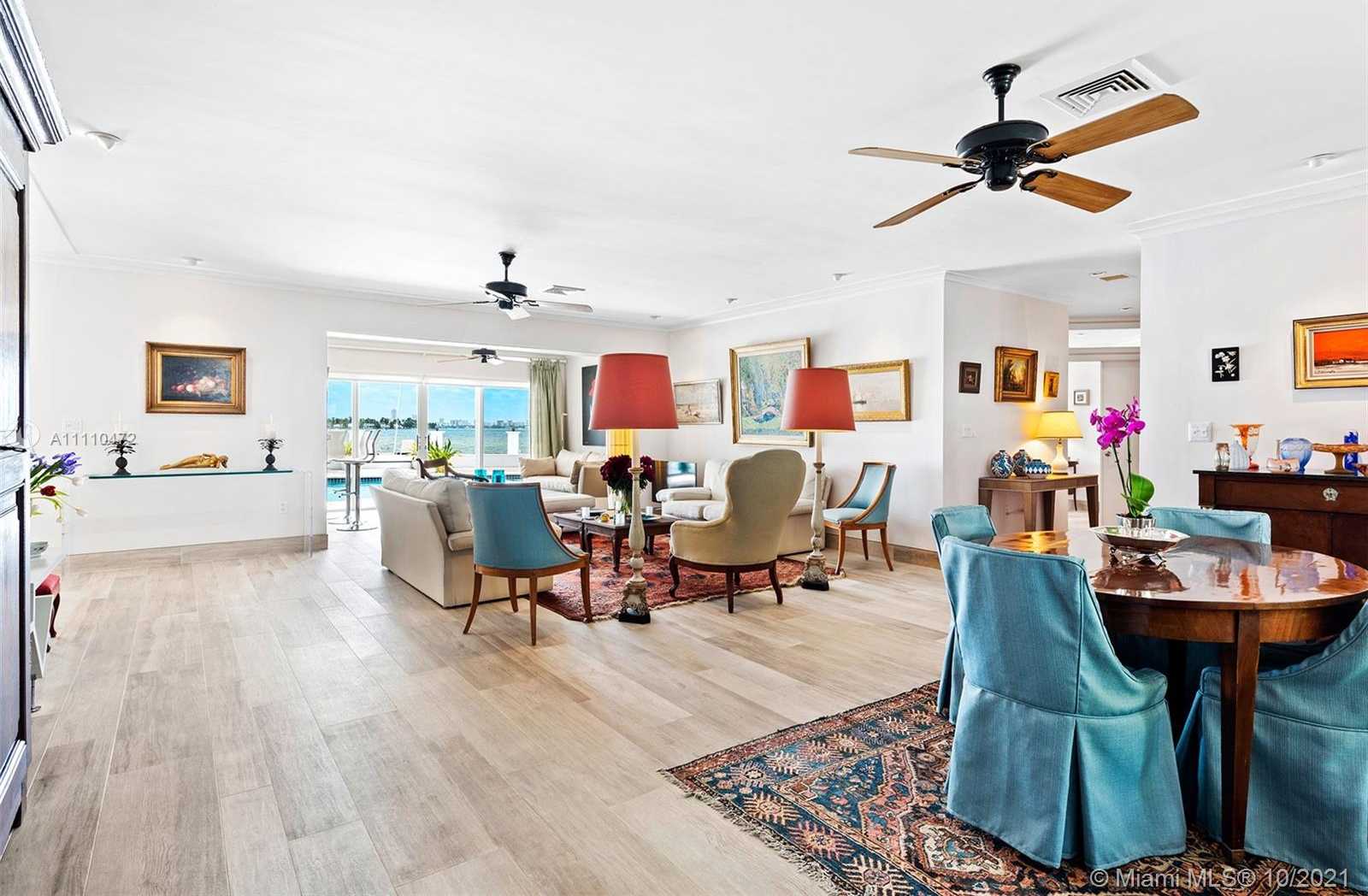 Small Image of 1161 BELLE MEADE ISLAND DR, Miami Number 18