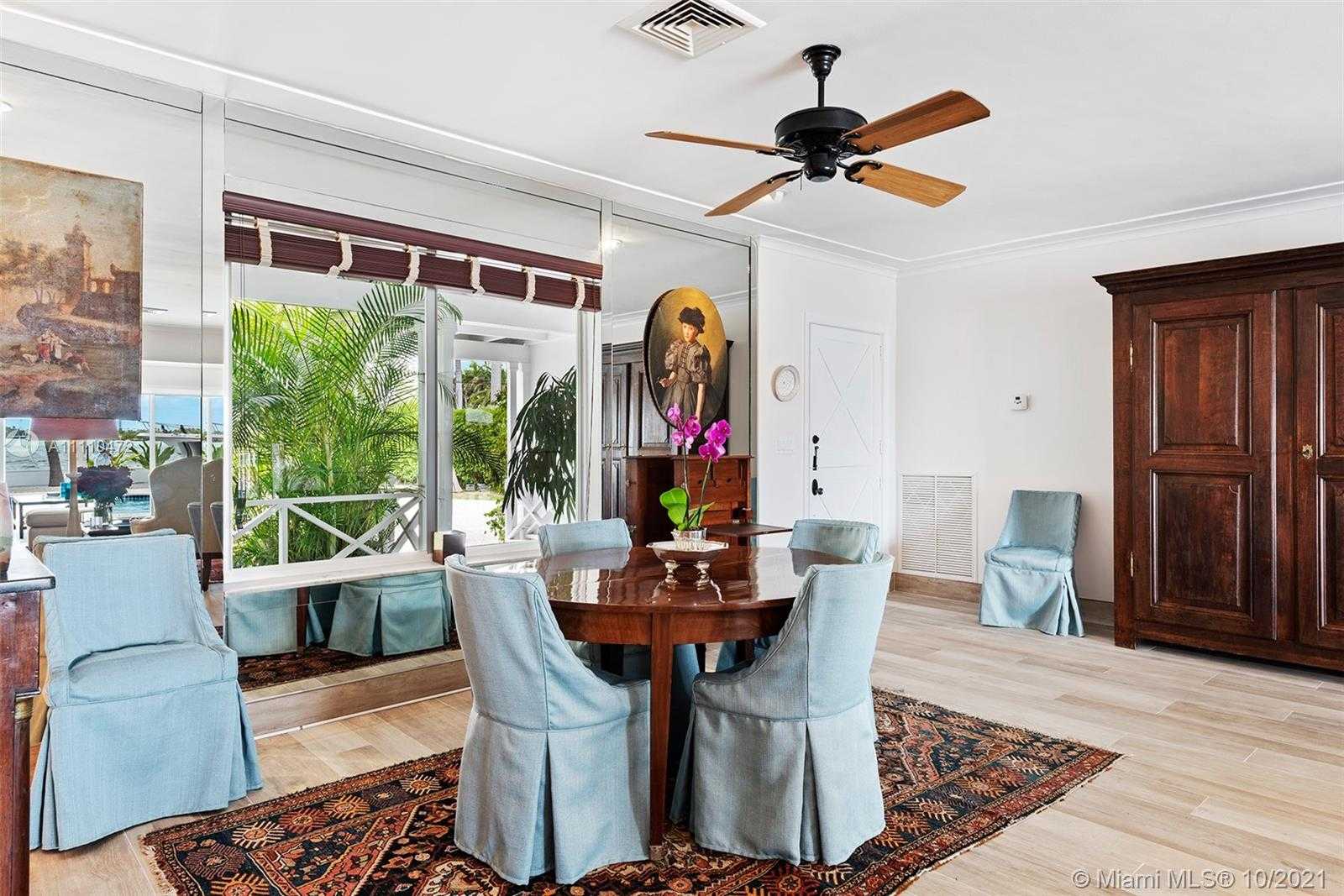 Small Image of 1161 BELLE MEADE ISLAND DR, Miami Number 29