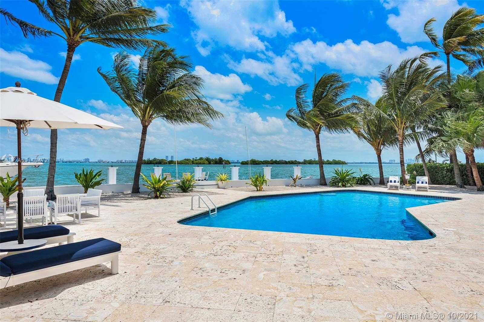 Small Image of 1161 BELLE MEADE ISLAND DR, Miami Number 44