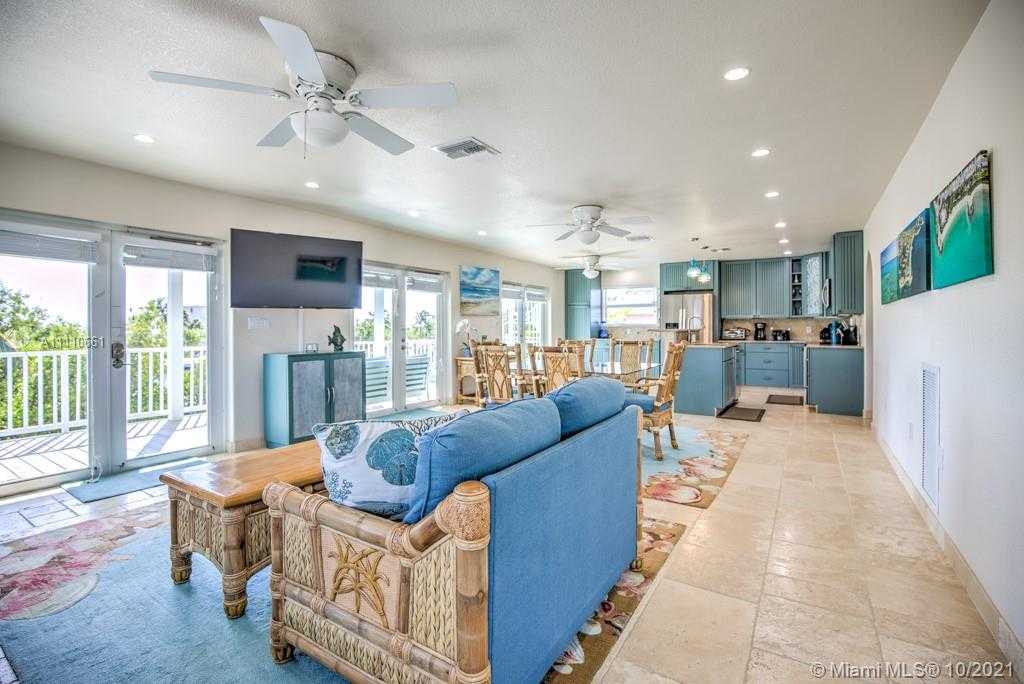 Small Image of 544 SOMBRERO BEACH RD, Marathon Number 12