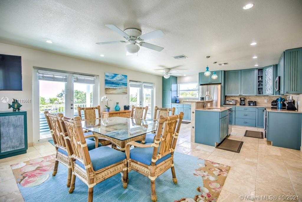 Small Image of 544 SOMBRERO BEACH RD, Marathon Number 14