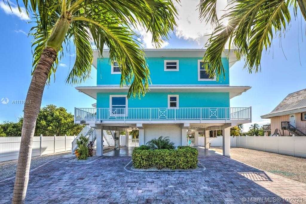 Small Image of 544 SOMBRERO BEACH RD, Marathon Number 2