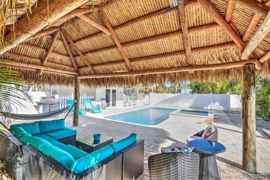 Small Image of 544 SOMBRERO BEACH RD, Marathon Number 48
