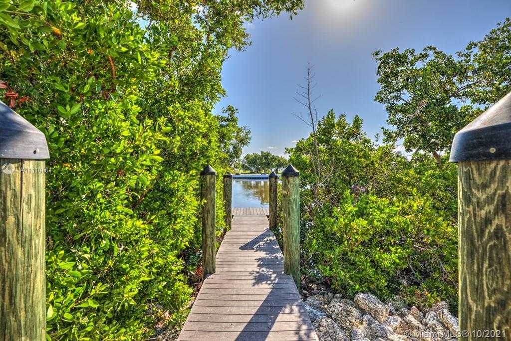 Small Image of 544 SOMBRERO BEACH RD, Marathon Number 60