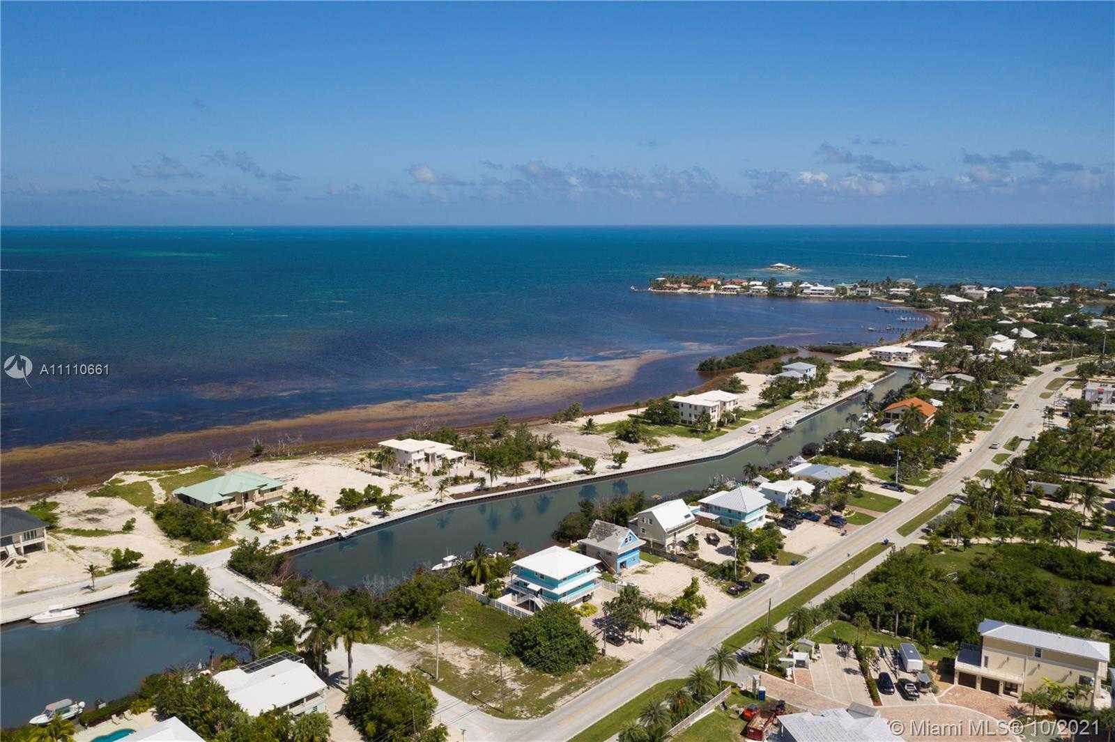 Small Image of 544 SOMBRERO BEACH RD, Marathon Number 76