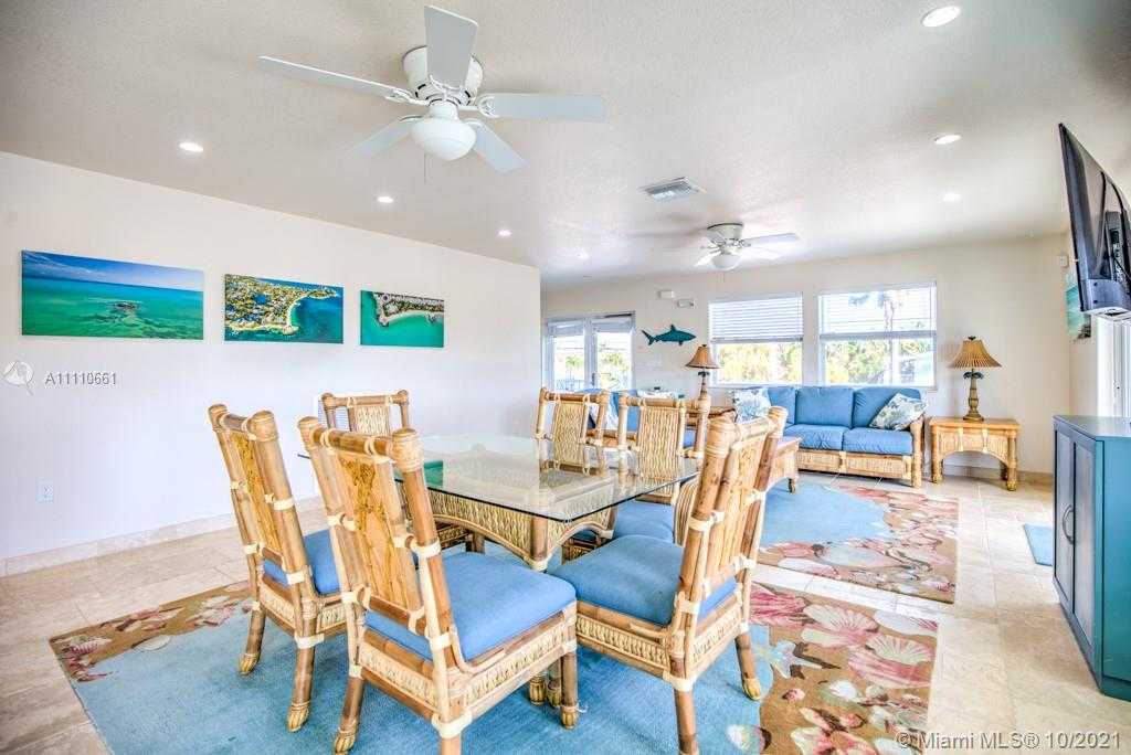 Small Image of 544 SOMBRERO BEACH RD, Marathon Number 9
