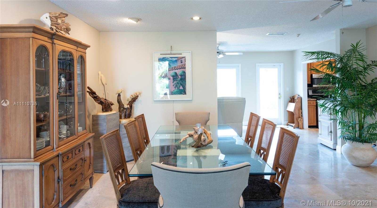 Small Image of 1850 NORTH EAST 118TH RD, North Miami Number 19