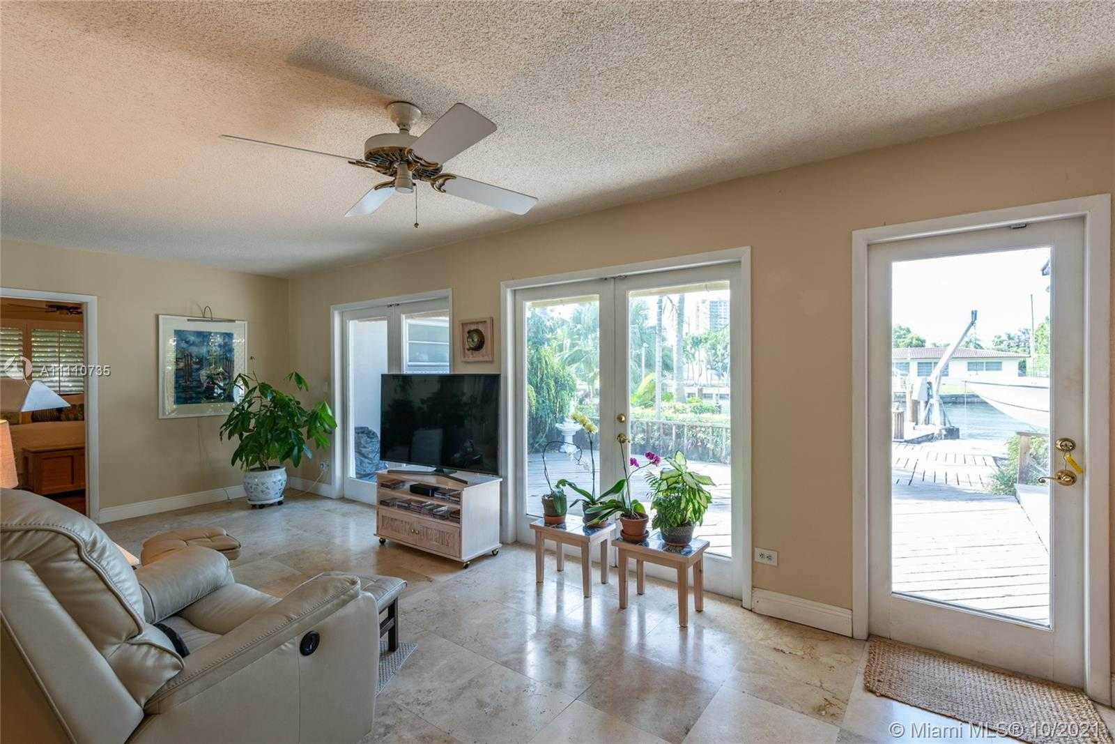 Small Image of 1850 NORTH EAST 118TH RD, North Miami Number 22