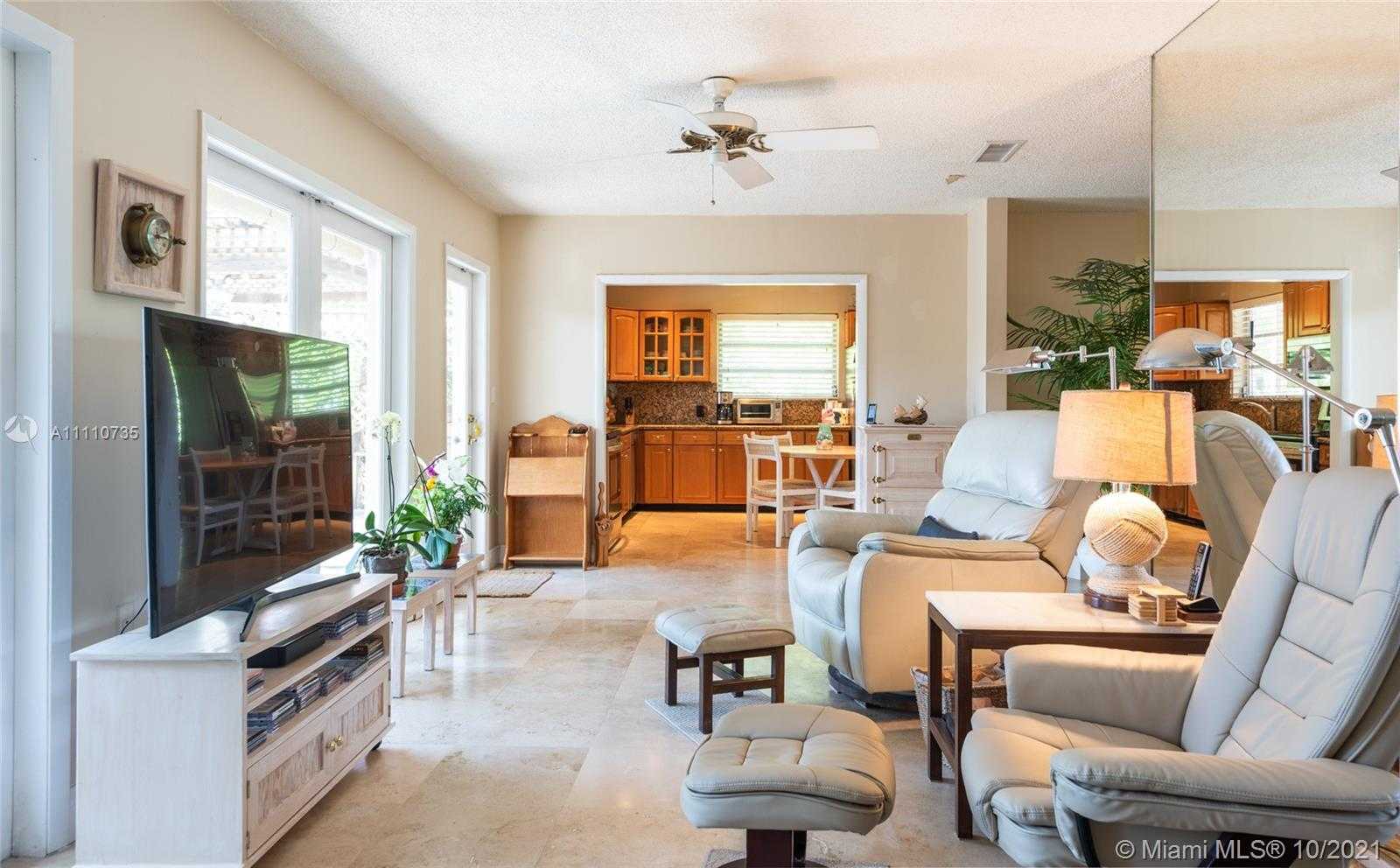 Small Image of 1850 NORTH EAST 118TH RD, North Miami Number 23