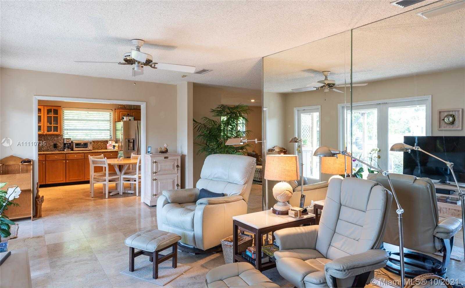 Small Image of 1850 NORTH EAST 118TH RD, North Miami Number 24