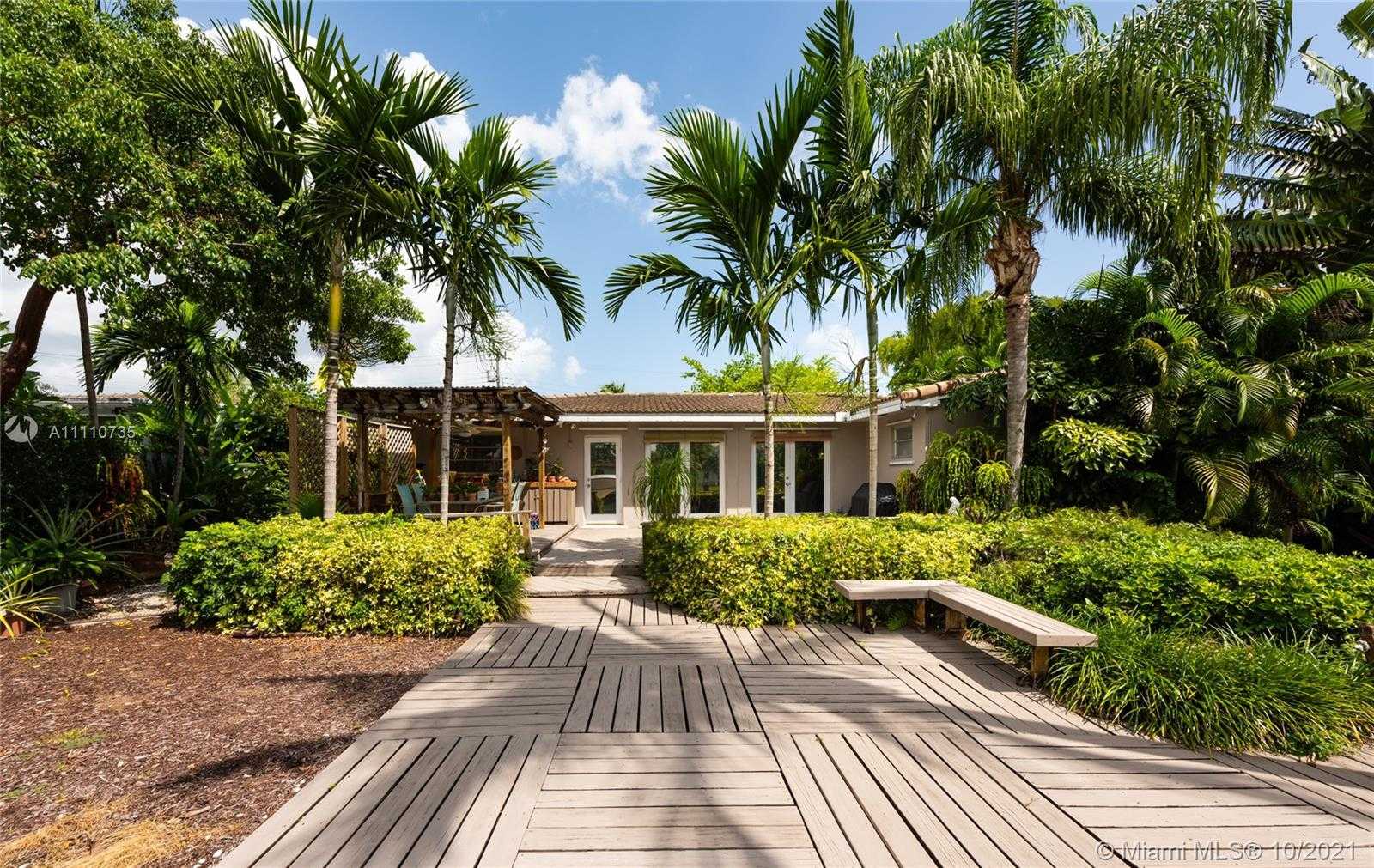 Small Image of 1850 NORTH EAST 118TH RD, North Miami Number 46