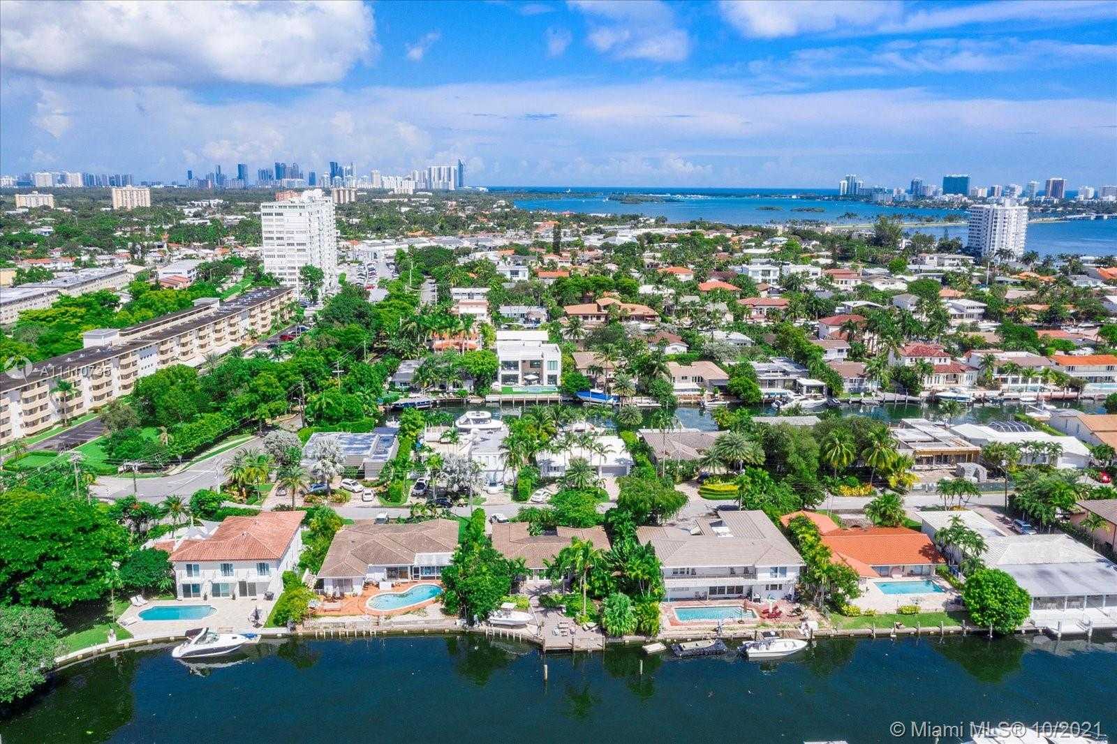 Small Image of 1850 NORTH EAST 118TH RD, North Miami Number 52