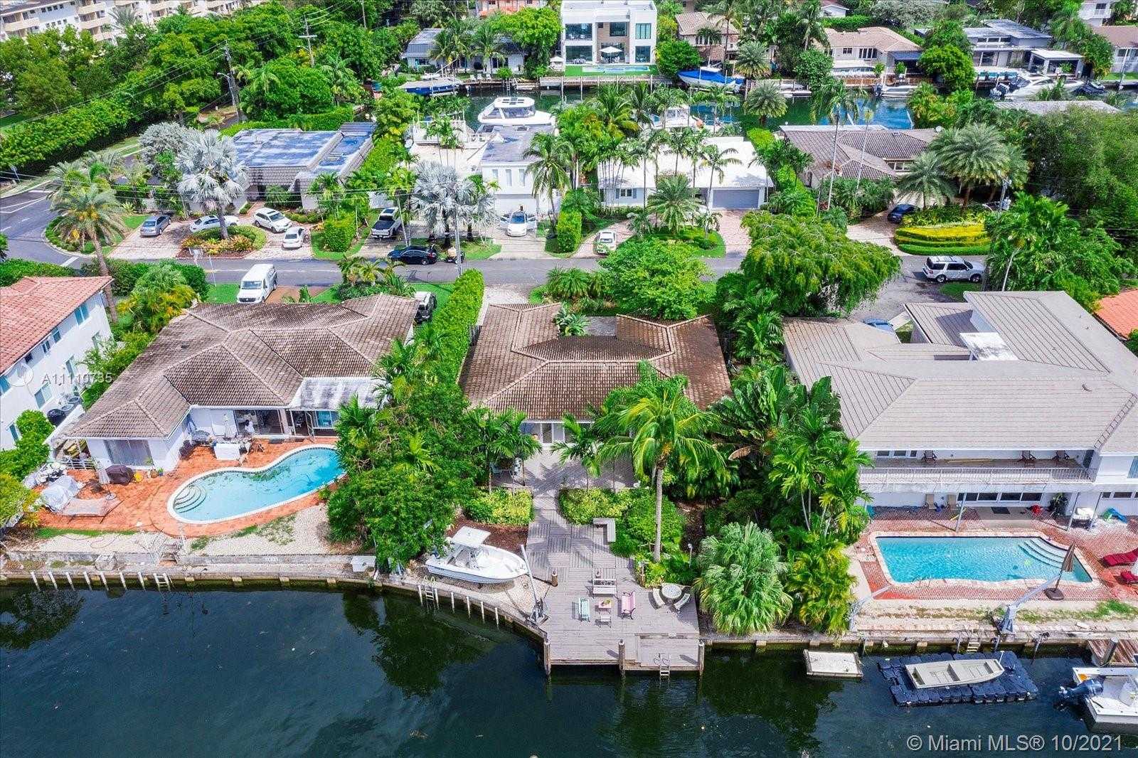 Small Image of 1850 NORTH EAST 118TH RD, North Miami Number 54