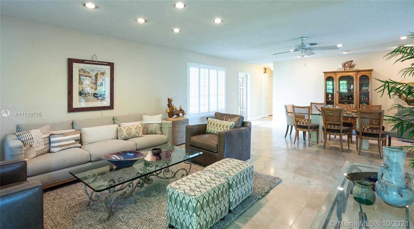 Small Image of 1850 NORTH EAST 118TH RD, North Miami Number 9