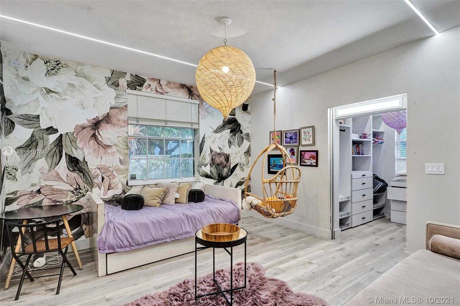 Small Image of 17150 NORTH EAST 10TH AVE, Miami Number 19
