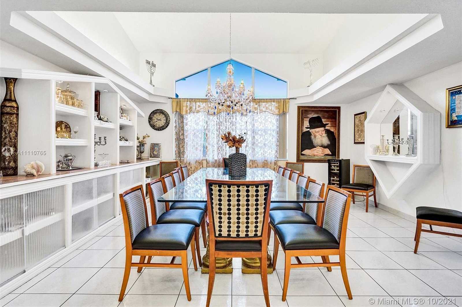 Small Image of 17150 NORTH EAST 10TH AVE, Miami Number 44