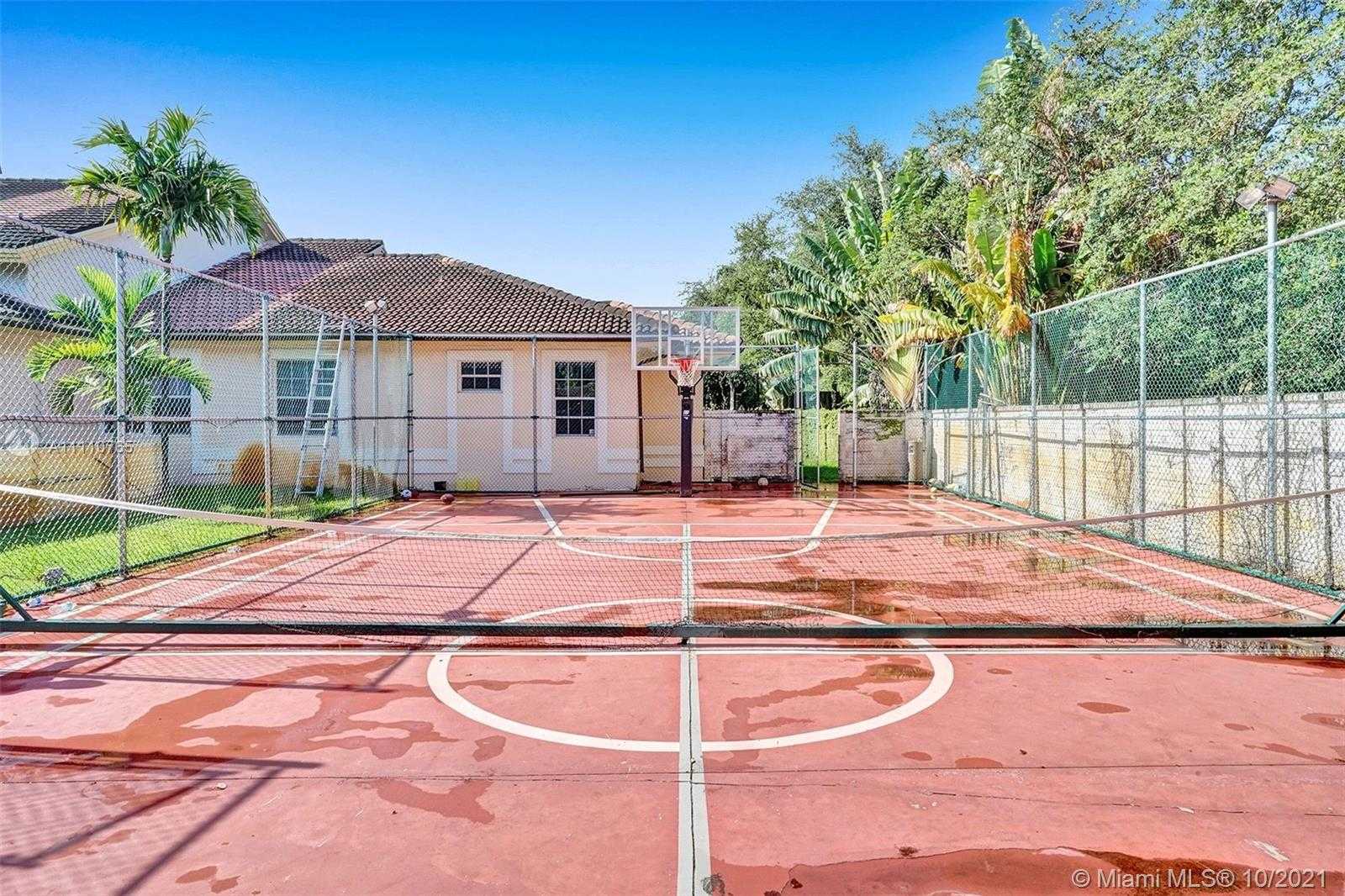 Small Image of 17150 NORTH EAST 10TH AVE, Miami Number 63