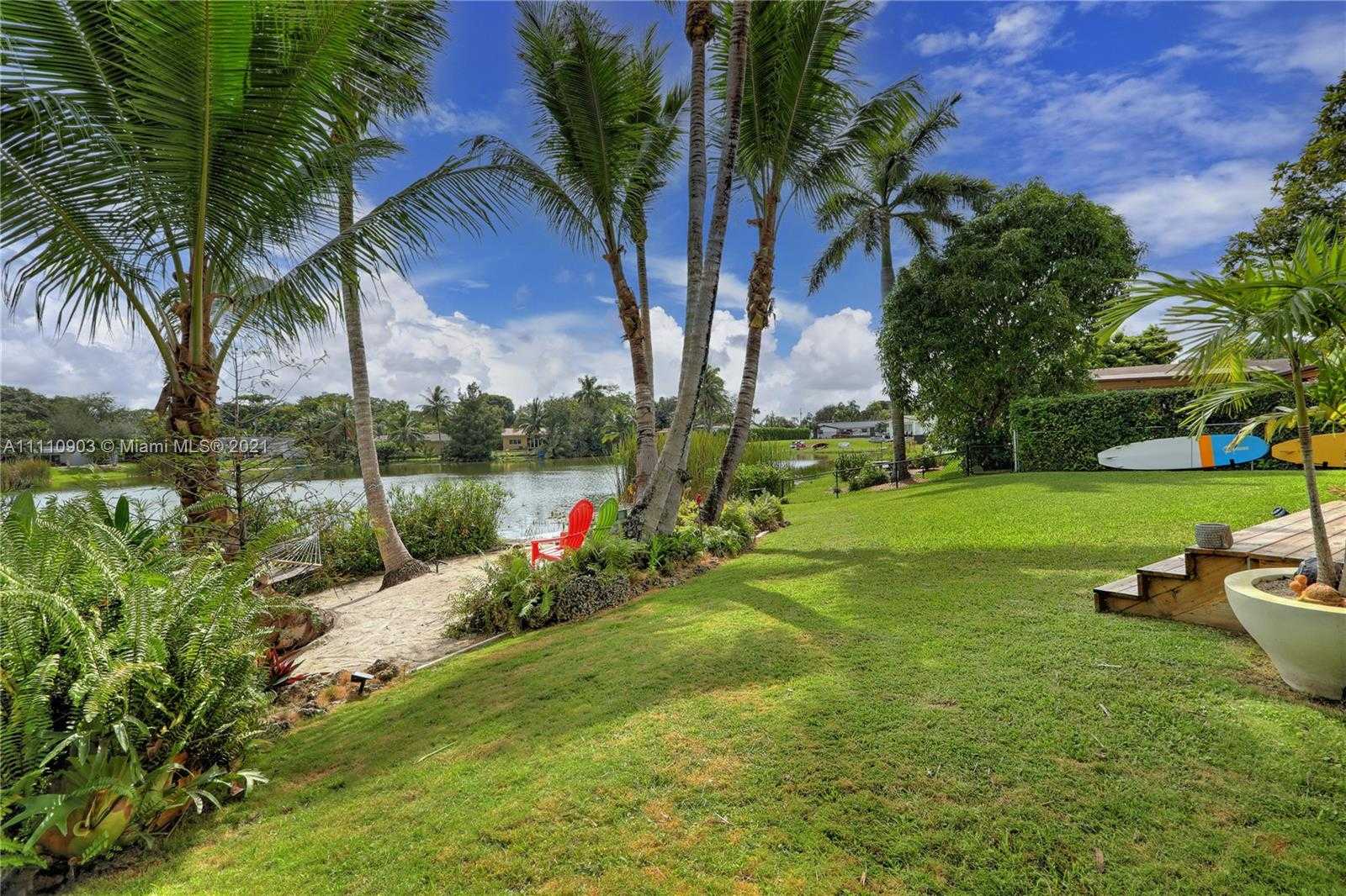 Small Image of 5025 SOUTH WEST 65TH AVE, Miami Number 14