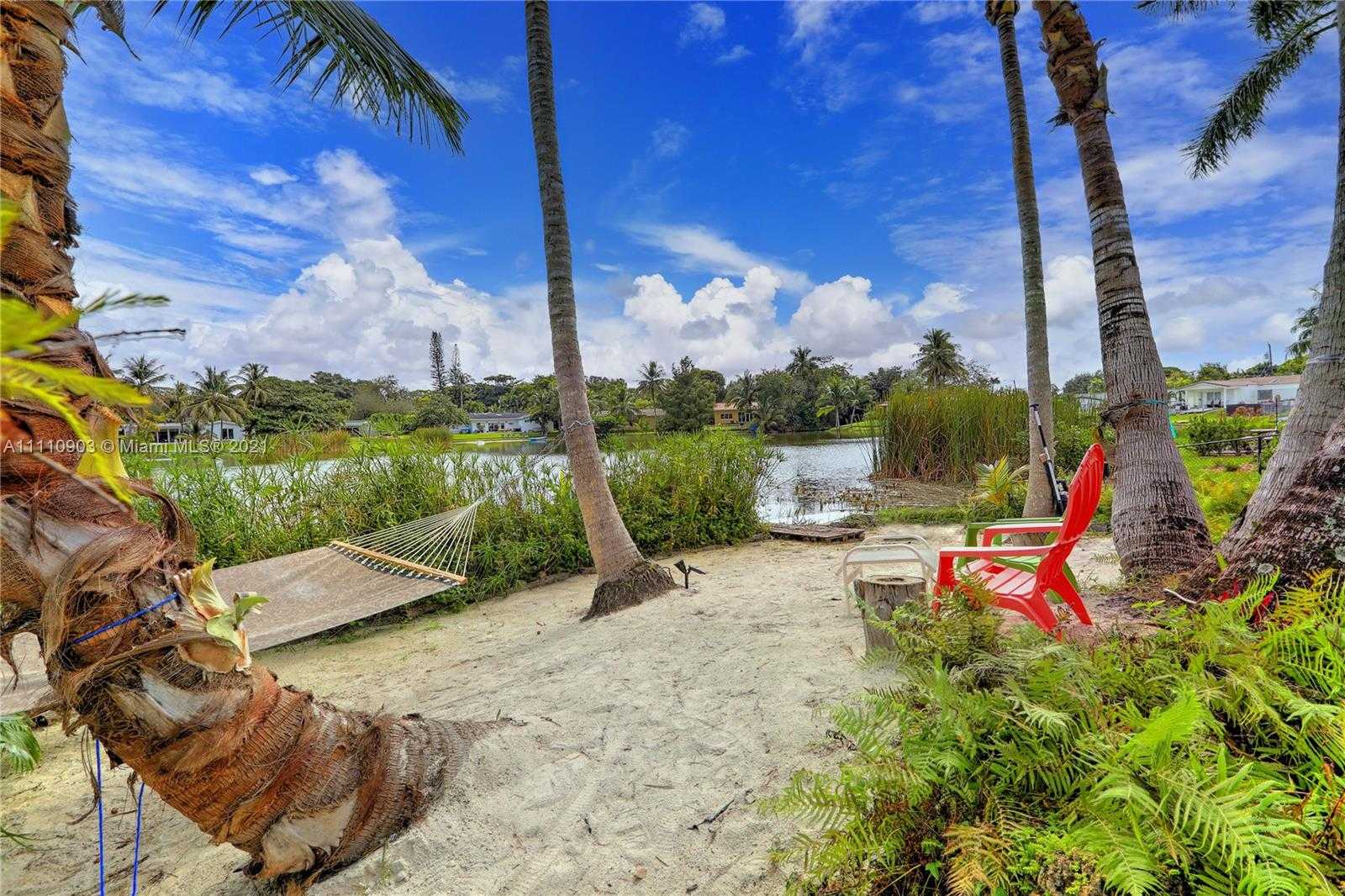 Small Image of 5025 SOUTH WEST 65TH AVE, Miami Number 17
