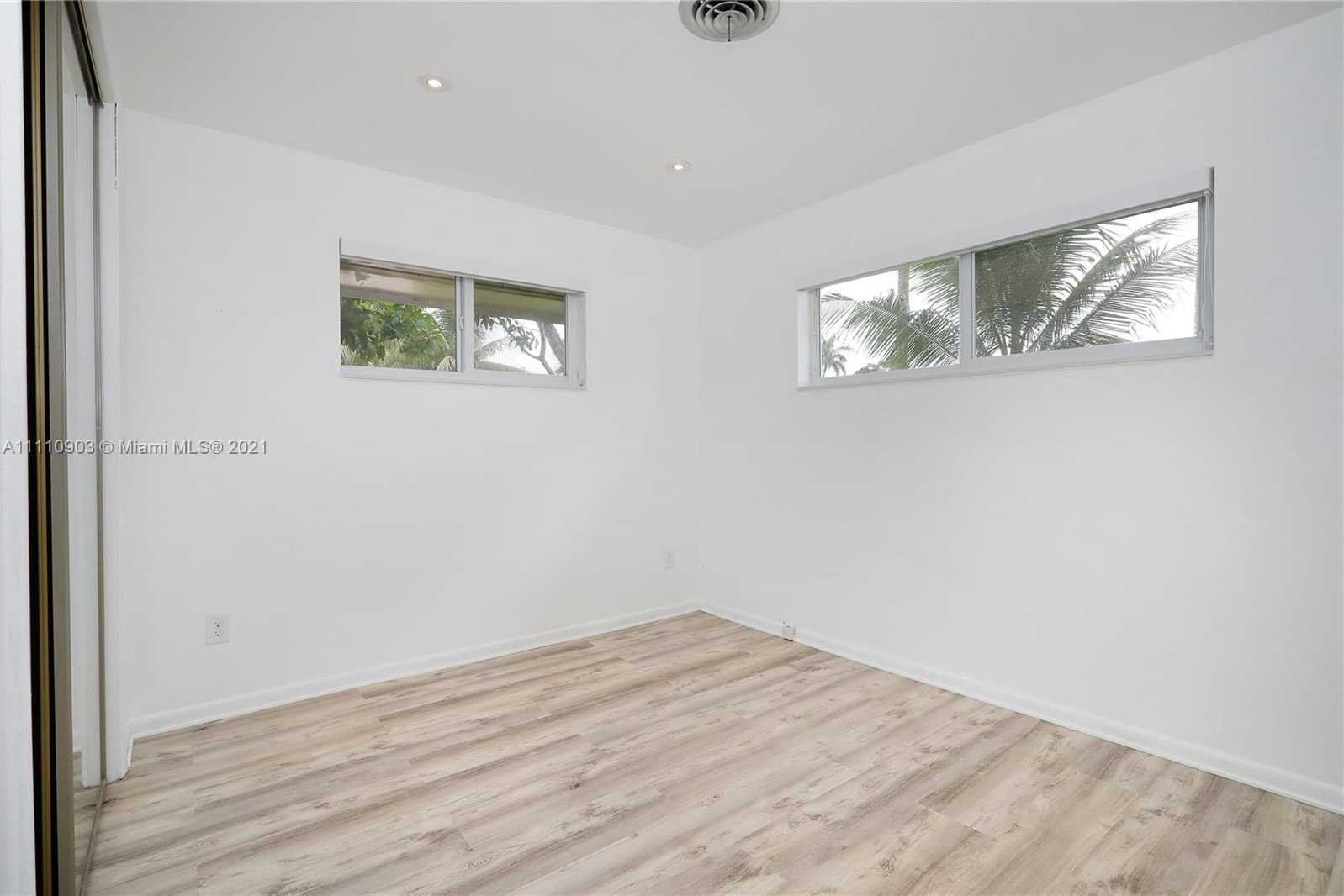 Small Image of 5025 SOUTH WEST 65TH AVE, Miami Number 18