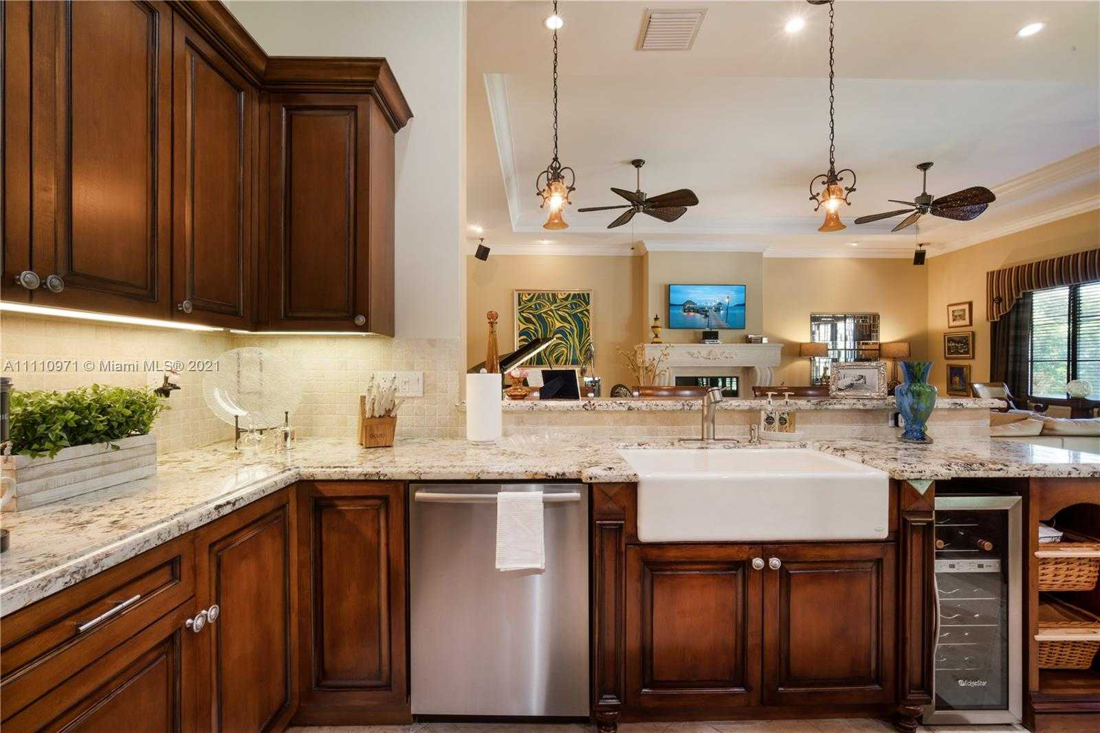 Small Image of 13120 SOUTH WEST 80TH AVE, Pinecrest Number 15
