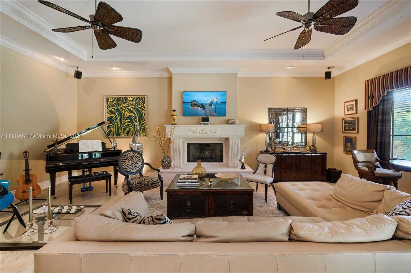 Small Image of 13120 SOUTH WEST 80TH AVE, Pinecrest Number 19