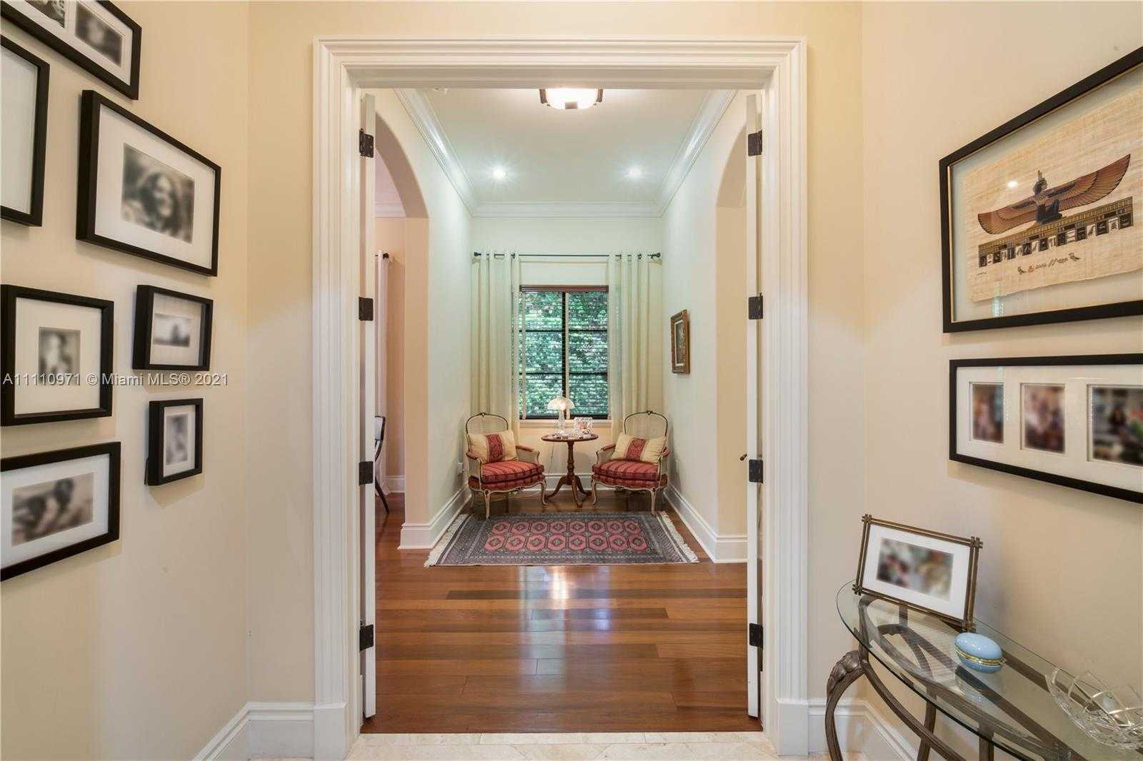 Small Image of 13120 SOUTH WEST 80TH AVE, Pinecrest Number 23