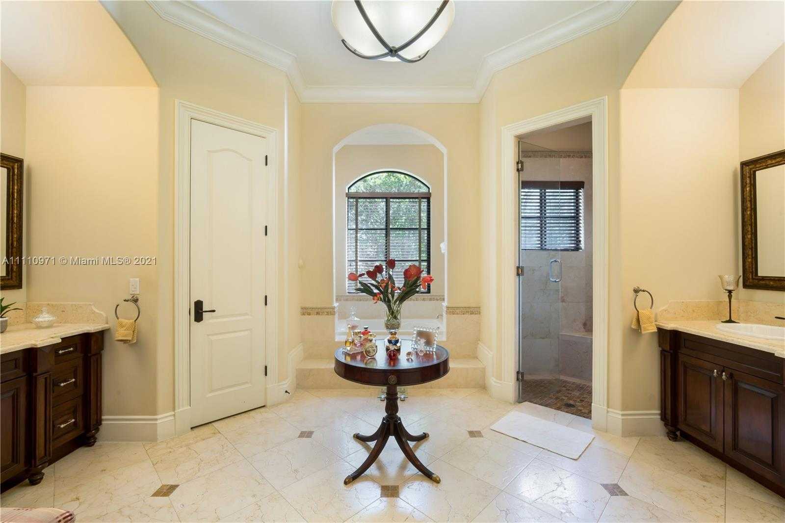 Small Image of 13120 SOUTH WEST 80TH AVE, Pinecrest Number 27