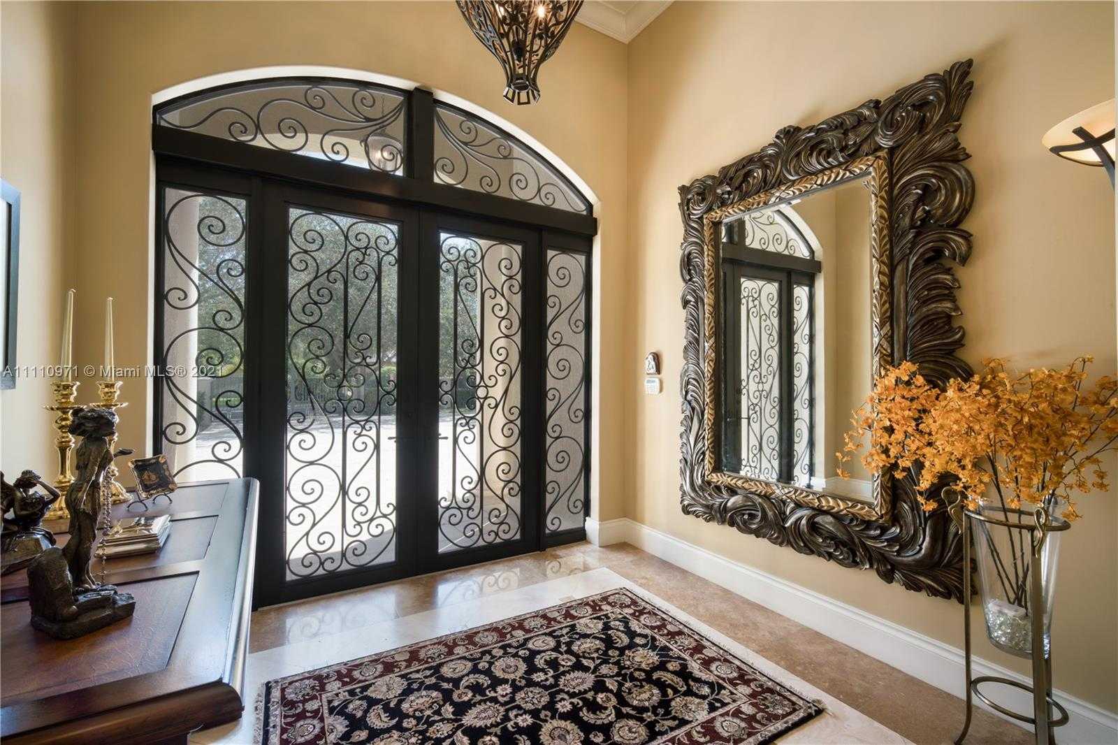 Small Image of 13120 SOUTH WEST 80TH AVE, Pinecrest Number 3