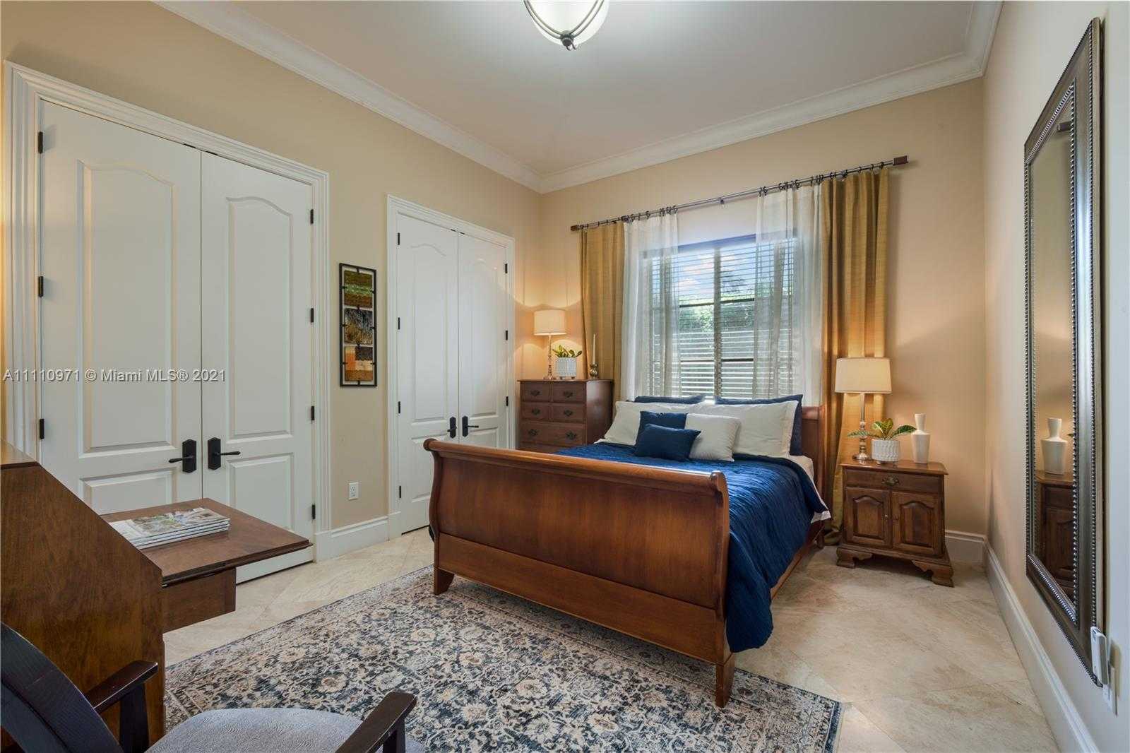 Small Image of 13120 SOUTH WEST 80TH AVE, Pinecrest Number 30
