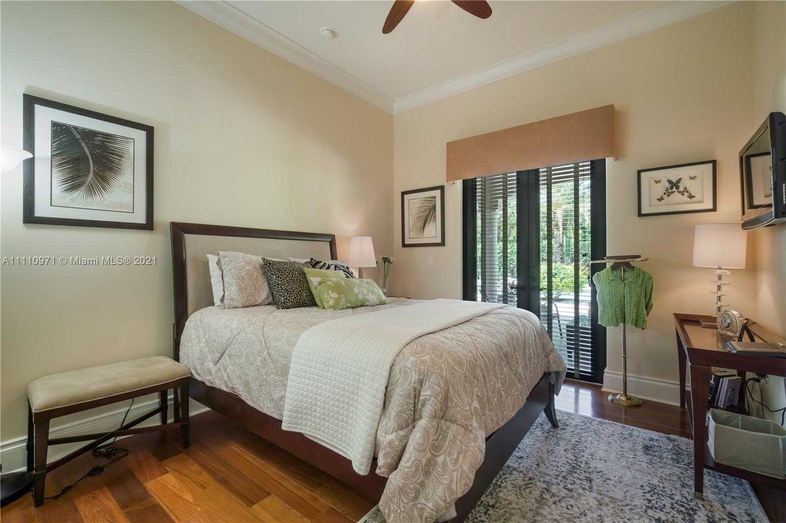 Small Image of 13120 SOUTH WEST 80TH AVE, Pinecrest Number 32