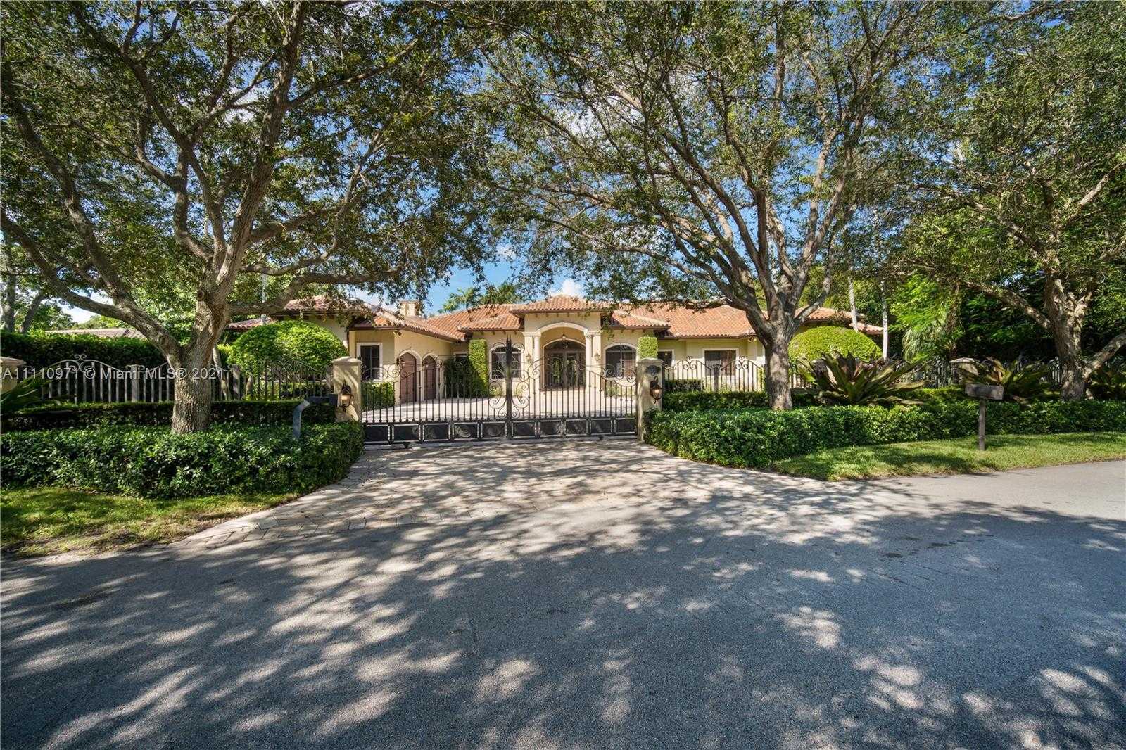 Small Image of 13120 SOUTH WEST 80TH AVE, Pinecrest Number 47