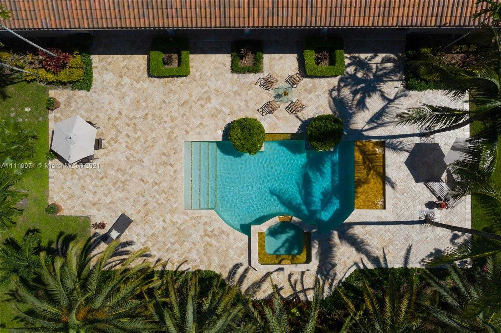 Small Image of 13120 SOUTH WEST 80TH AVE, Pinecrest Number 54