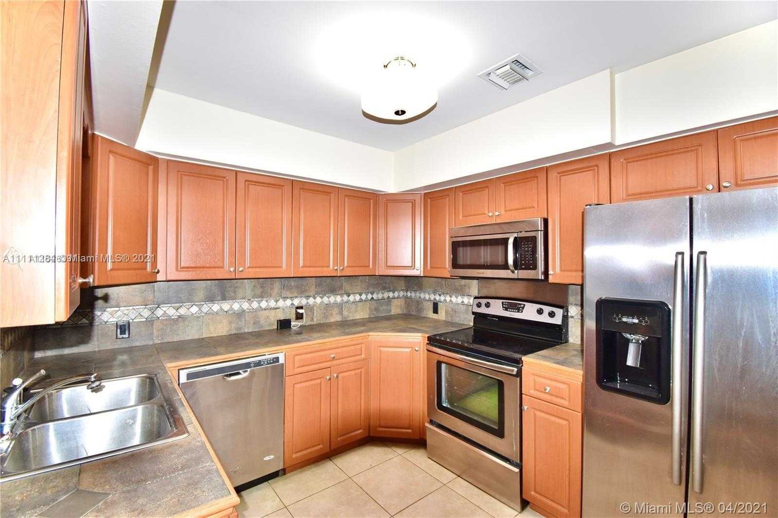 Small Image of 2632 NORTH EAST 24TH ST, Fort Lauderdale Number 4