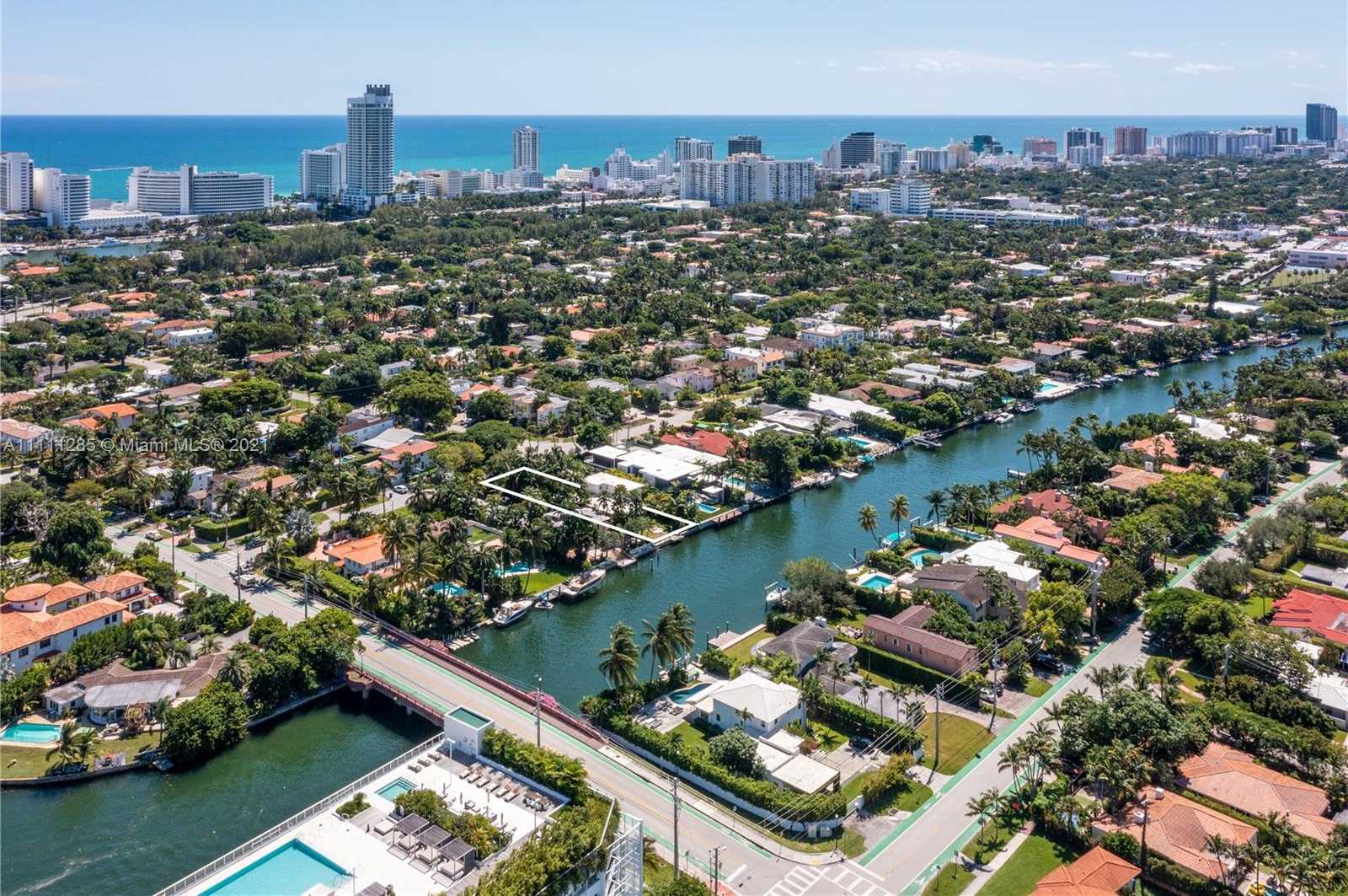 Small Image of 4606 PRAIRIE AVE, Miami Beach Number 8