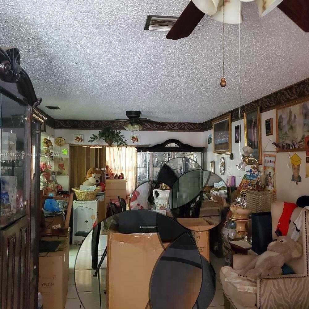Small Image of 935 NORTH EAST 136TH ST, North Miami Number 13