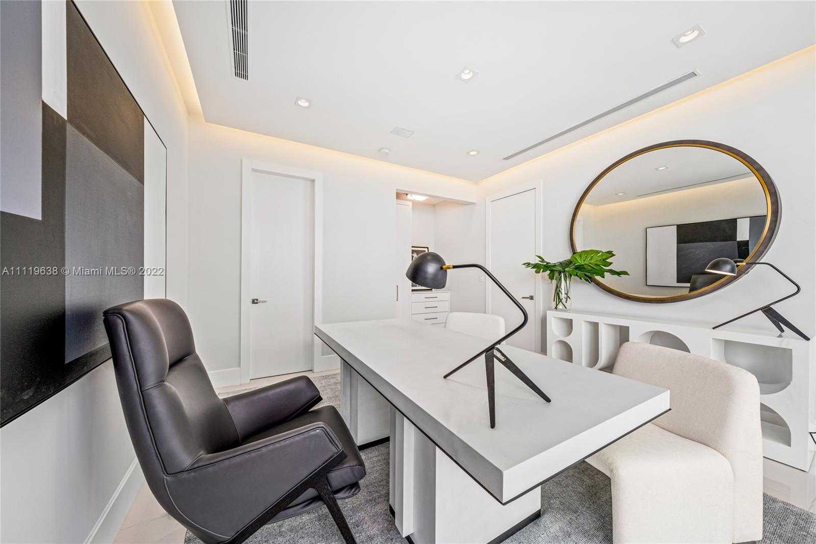 Small Image of 7833 Atlantic Way, Miami Beach, FL 33141, USA Number 11