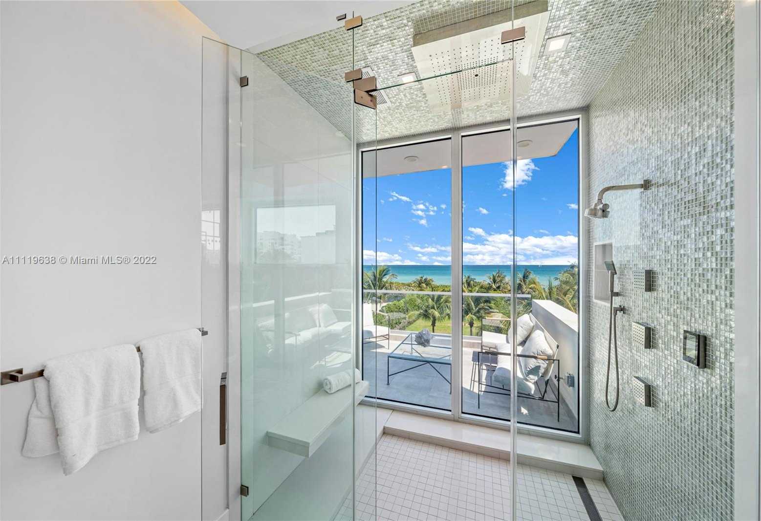 Small Image of 7833 Atlantic Way, Miami Beach, FL 33141, USA Number 47