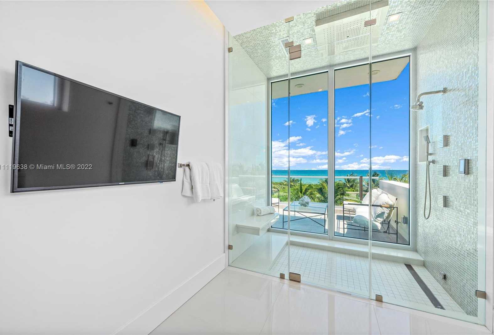 Small Image of 7833 Atlantic Way, Miami Beach, FL 33141, USA Number 48