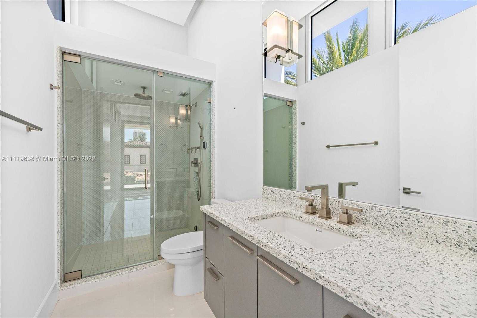 Small Image of 7833 Atlantic Way, Miami Beach, FL 33141, USA Number 55