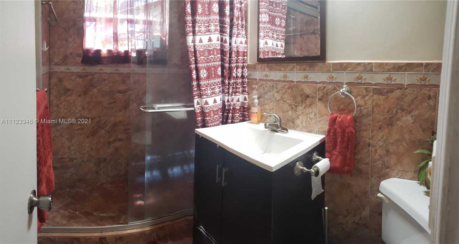 Small Image of 220 NW 41st St, Oakland Park, FL 33309, USA Number 18