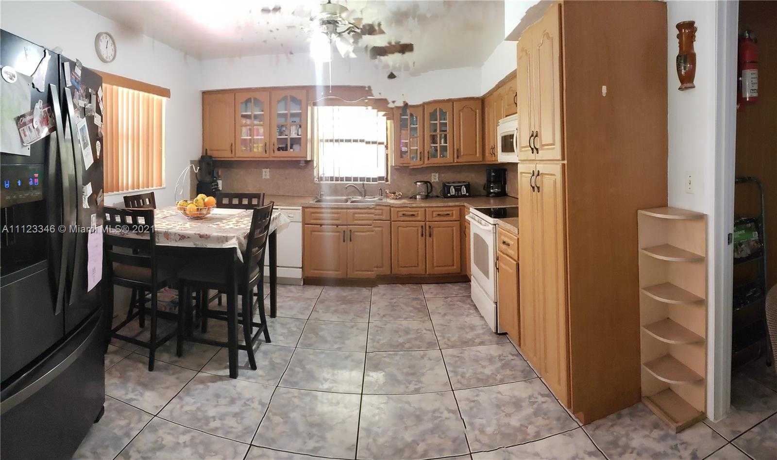 Small Image of 220 NW 41st St, Oakland Park, FL 33309, USA Number 26