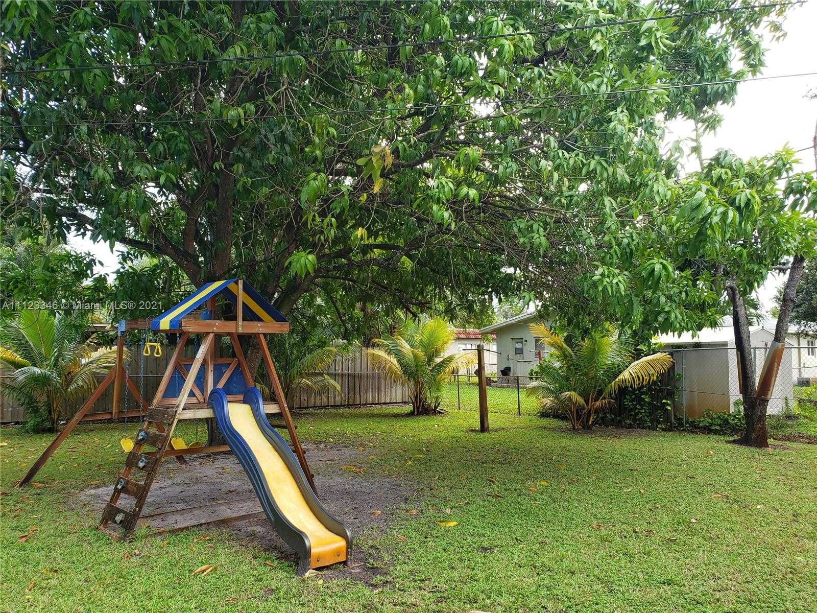 Small Image of 220 NW 41st St, Oakland Park, FL 33309, USA Number 51