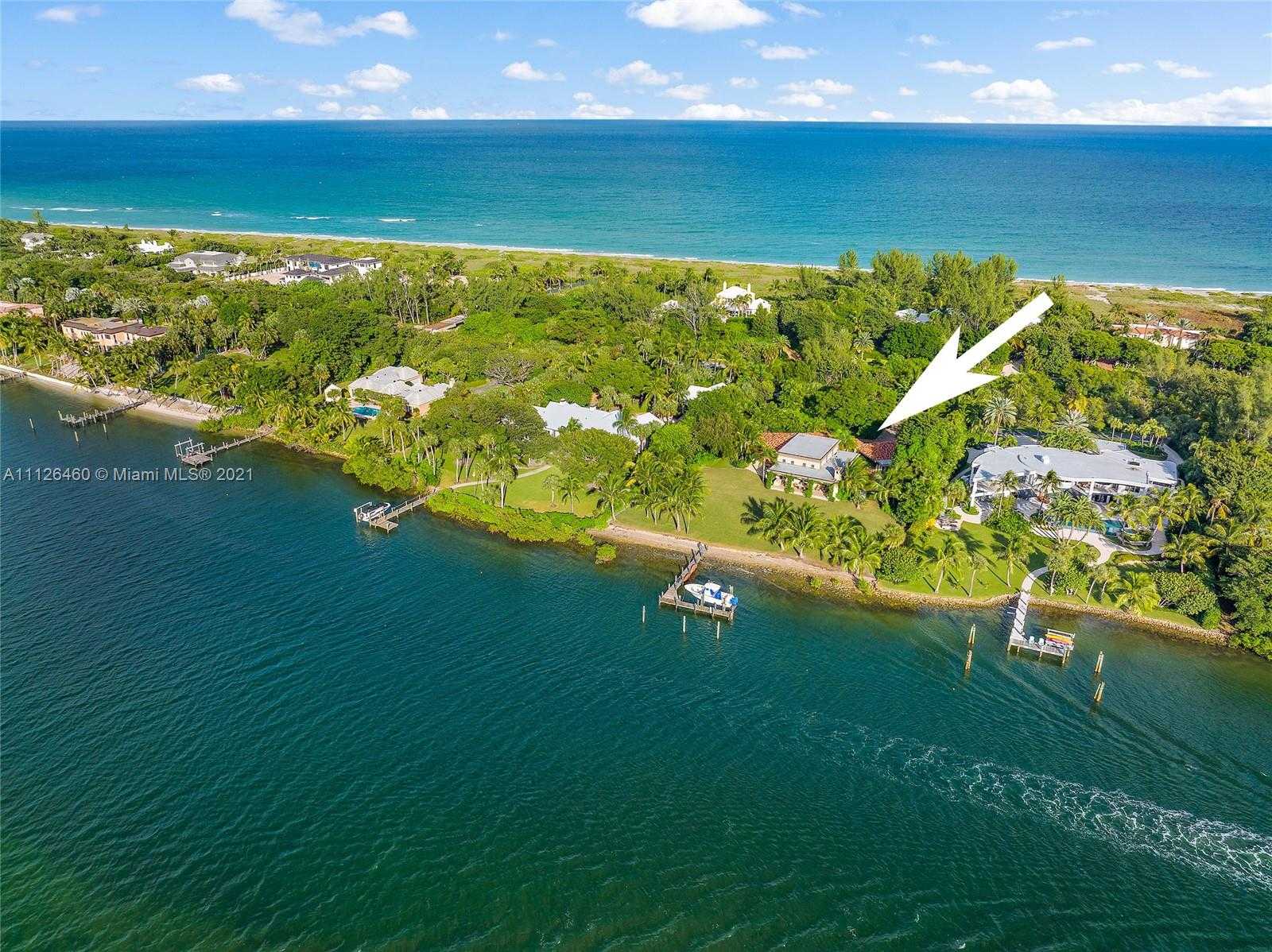 Small Image of 488 S Beach Rd, Hobe Sound, FL 33455, USA Number 2