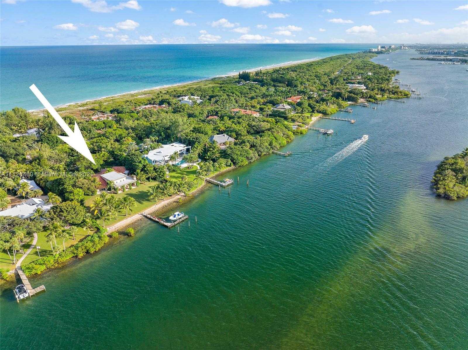 Small Image of 488 S Beach Rd, Hobe Sound, FL 33455, USA Number 3