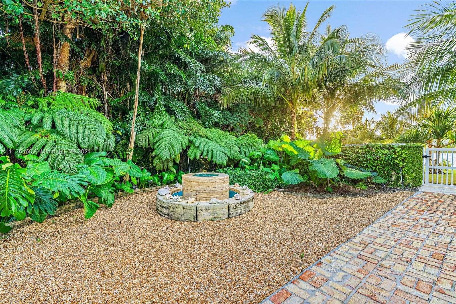 Small Image of 488 S Beach Rd, Hobe Sound, FL 33455, USA Number 50